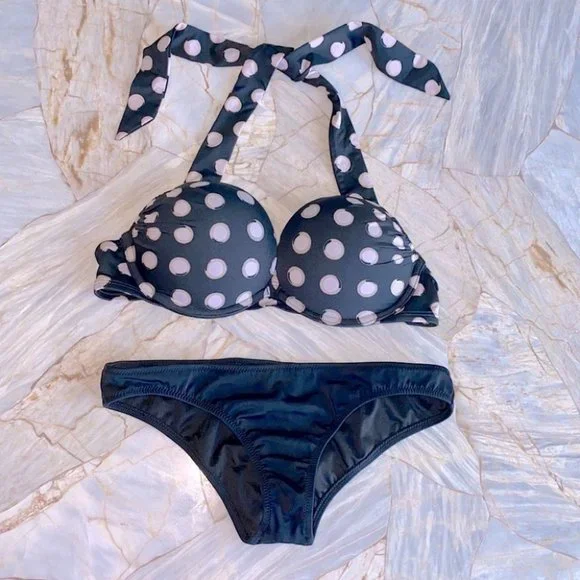 VS Bombshell Bikini Set Swimsuit 32A XSmall - Picture 2 of 15